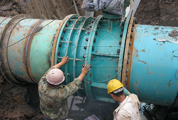 貴州省遵義市赤水市鋼制伸縮節(jié)現(xiàn)場(chǎng)圖2