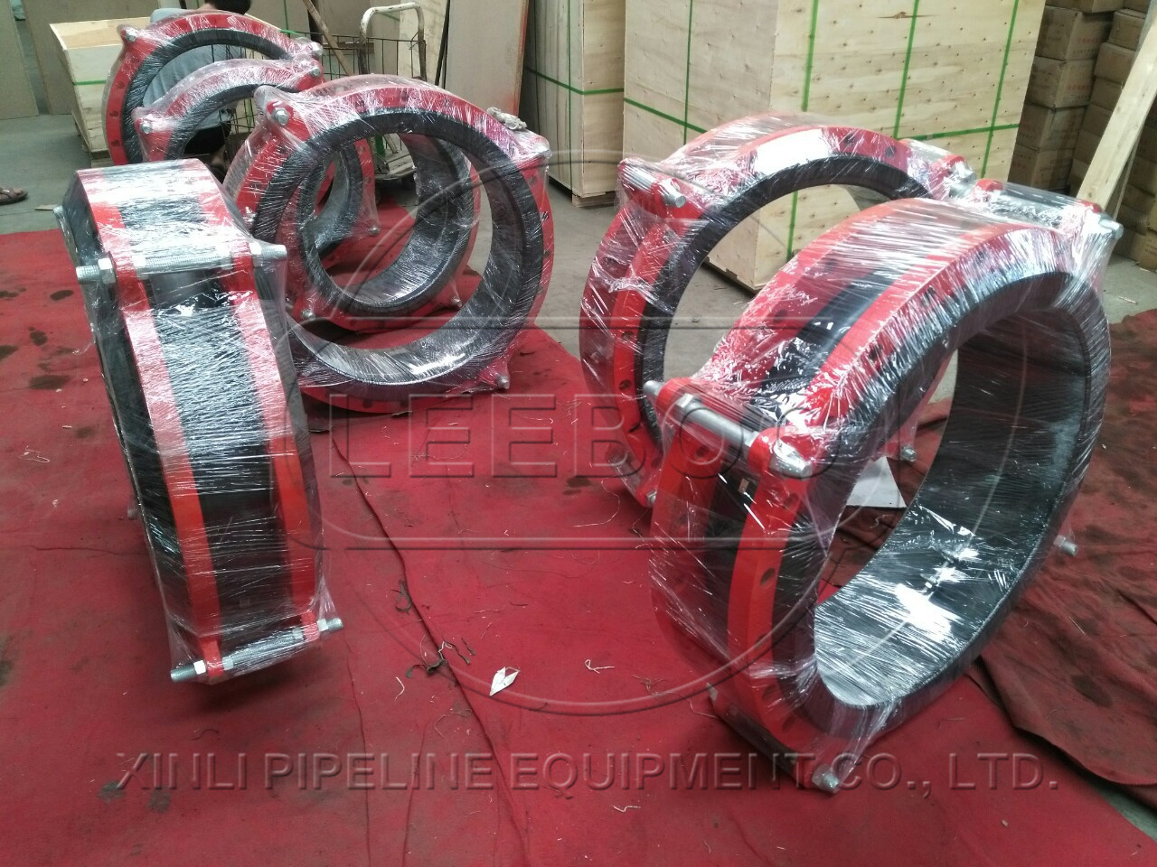 大口徑<a href=http://www.zqxjlsm.com target=_blank class=infotextkey>橡膠軟接頭</a>發(fā)貨圖